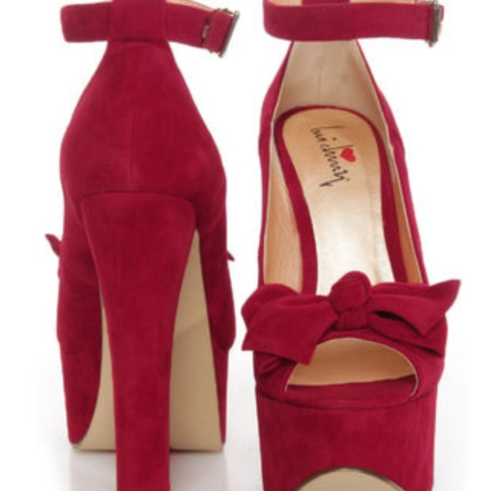 Van Essa Platforms! Seen on Limecrime Doe Deere!